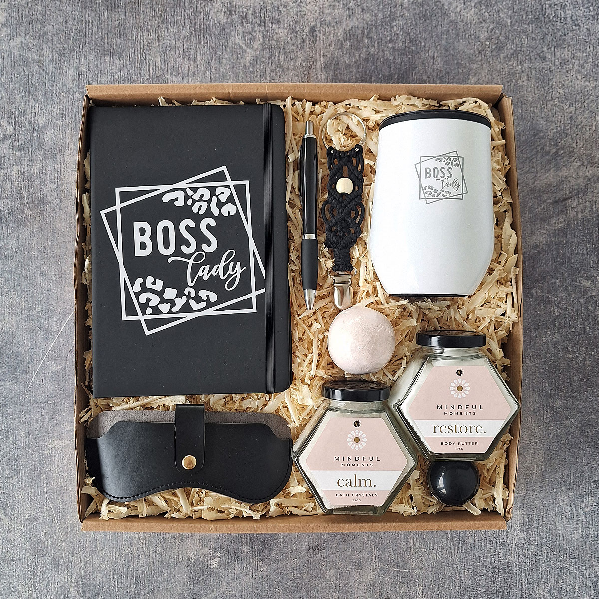 BOSS LADY GIFT SET - Axe & Sledge - Time To Man Up